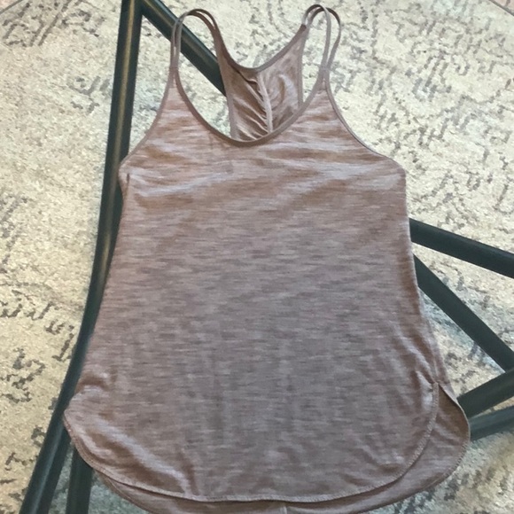 Lululemon gray tank - Picture 1 of 3